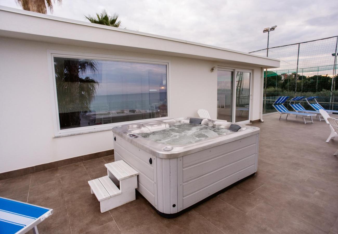 Il Geranio - Resort & Suites Acquedolci Exterior photo