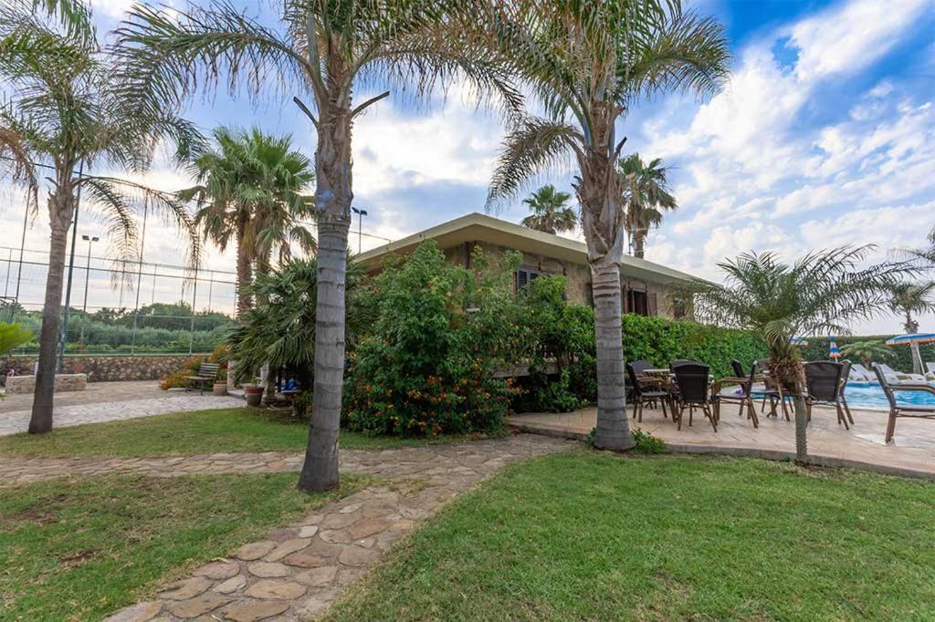 Il Geranio - Resort & Suites Acquedolci Exterior photo